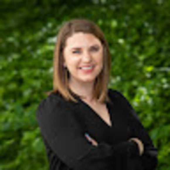 Meet your Posher, Claire - Picture 1 of 1